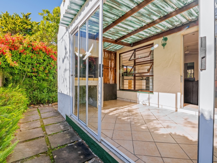 2 Bedroom Property for Sale in Meedingsride Western Cape